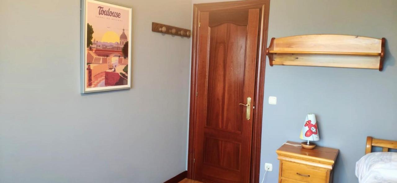 Apartamento Piso Velázquez Gijón Exterior foto